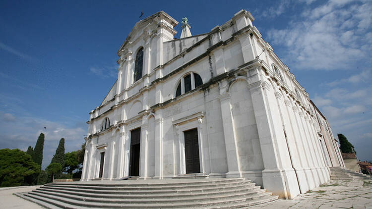 Admire brave St Euphemia