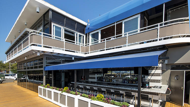 Photograph: Pier 6