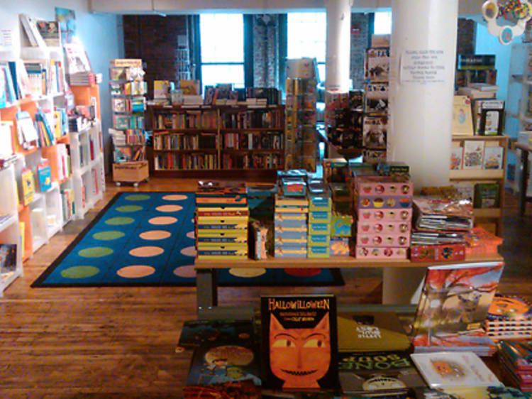 Posman Books