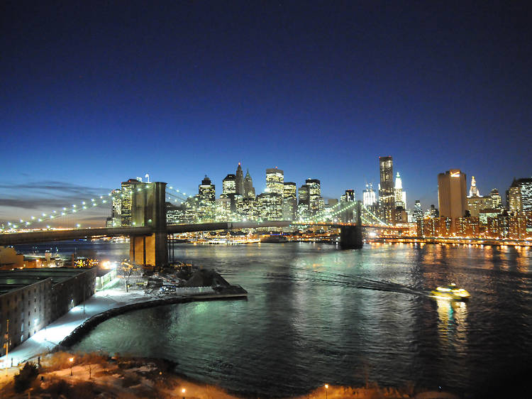 New York City Lights Dinner Cruise