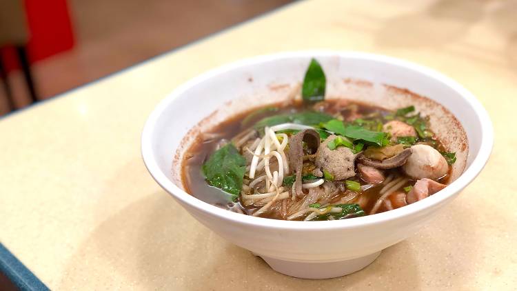 昌發泰國粉麵屋：泰國雜貨店起家