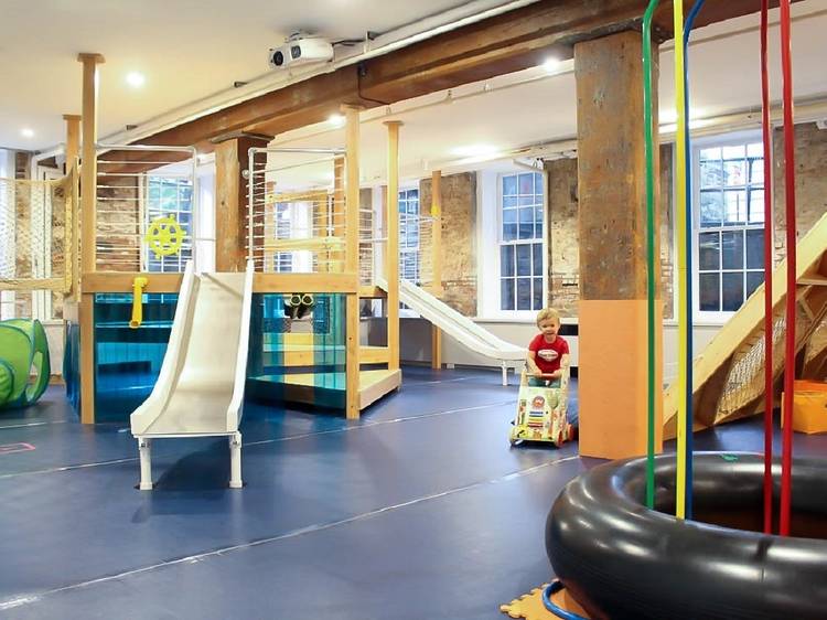 Indoor playgrounds in NYC Indoor playgrounds in NYC