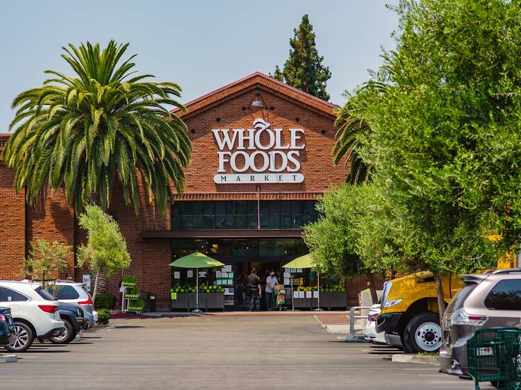 Whole Foods is opening in midtown Miami this month, spotlighting 130-plus Florida producers